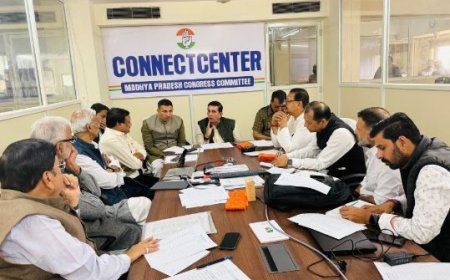 सोलापूर शहर काँग्रेसकडून इच्छुक उमेदवारांच्या मुलाखतींना सुरुवात..